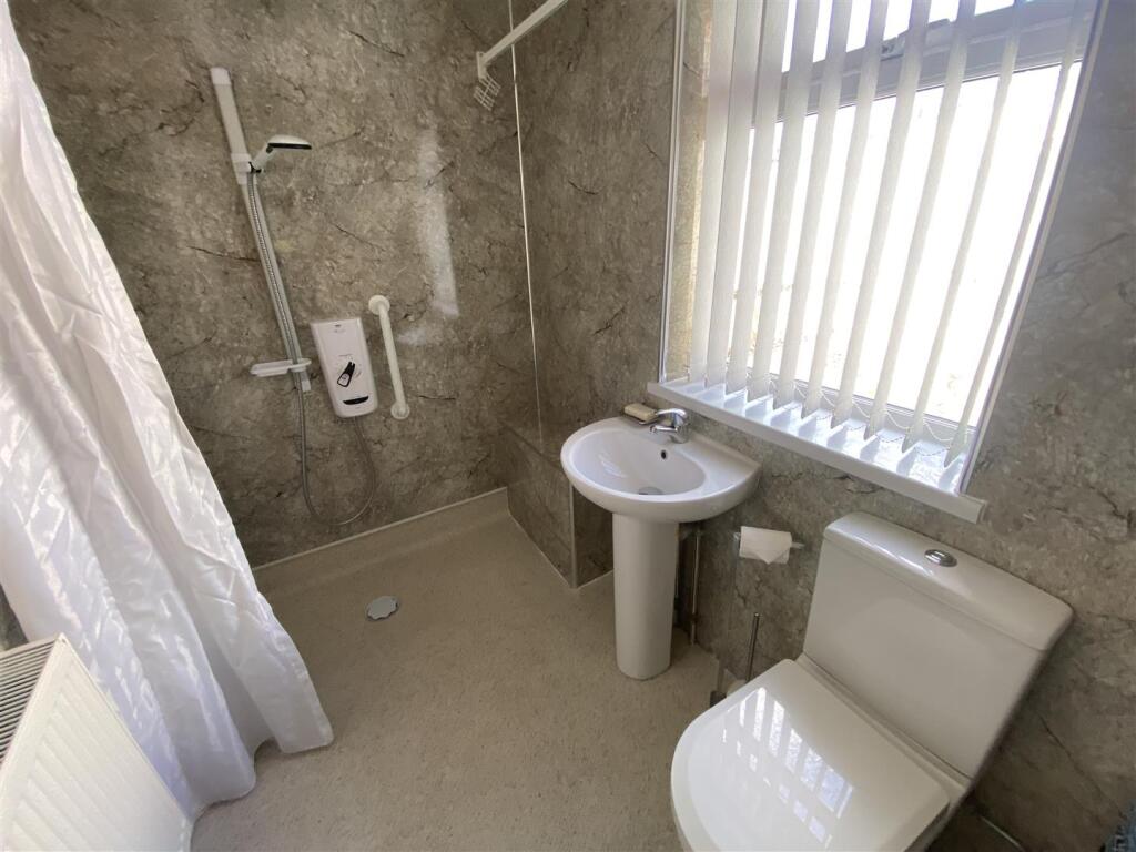 House in Whitley Bay, Seaton Valley - More