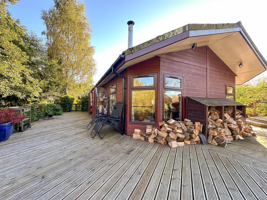 Main image of property: Hunters Pointe, Somerford