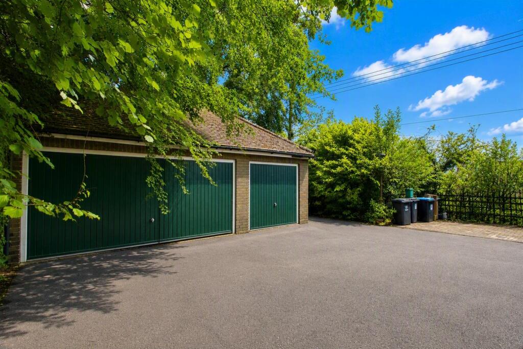House in Dacorum, Aldbury - View 4