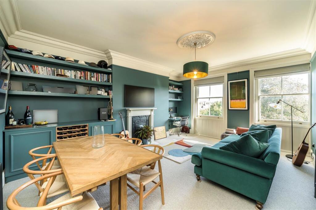 Apartment in London - View 3