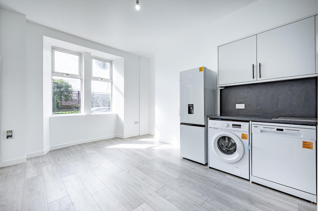 Apartment in Glasgow - View 5