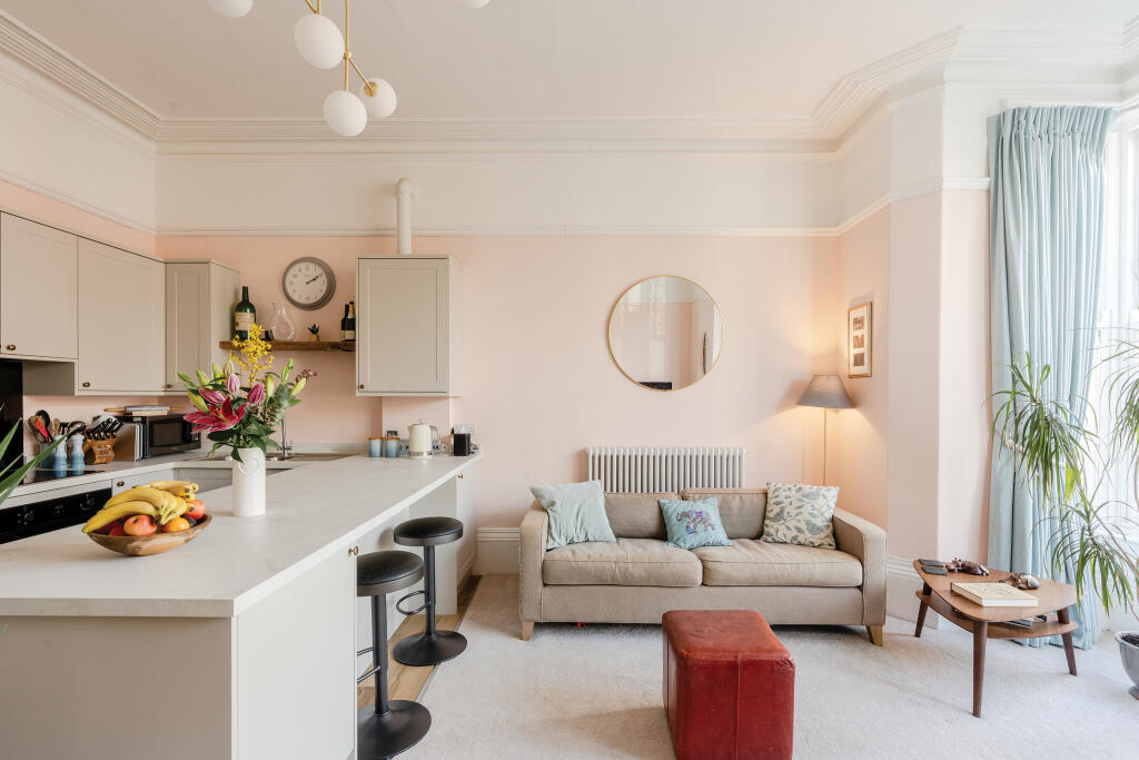 Apartment in Bristol, Westbury Park - View 4