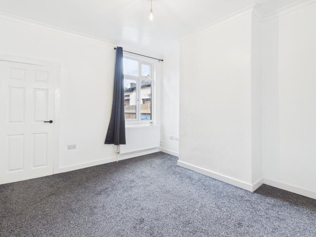 House in Stoke-on-Trent - View 5