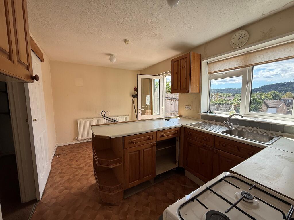 Main image of property: Rhiw'r Ddar, Taffs Well, Cardiff