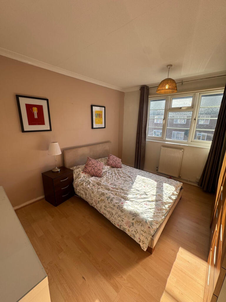 Apartment in London - View 4
