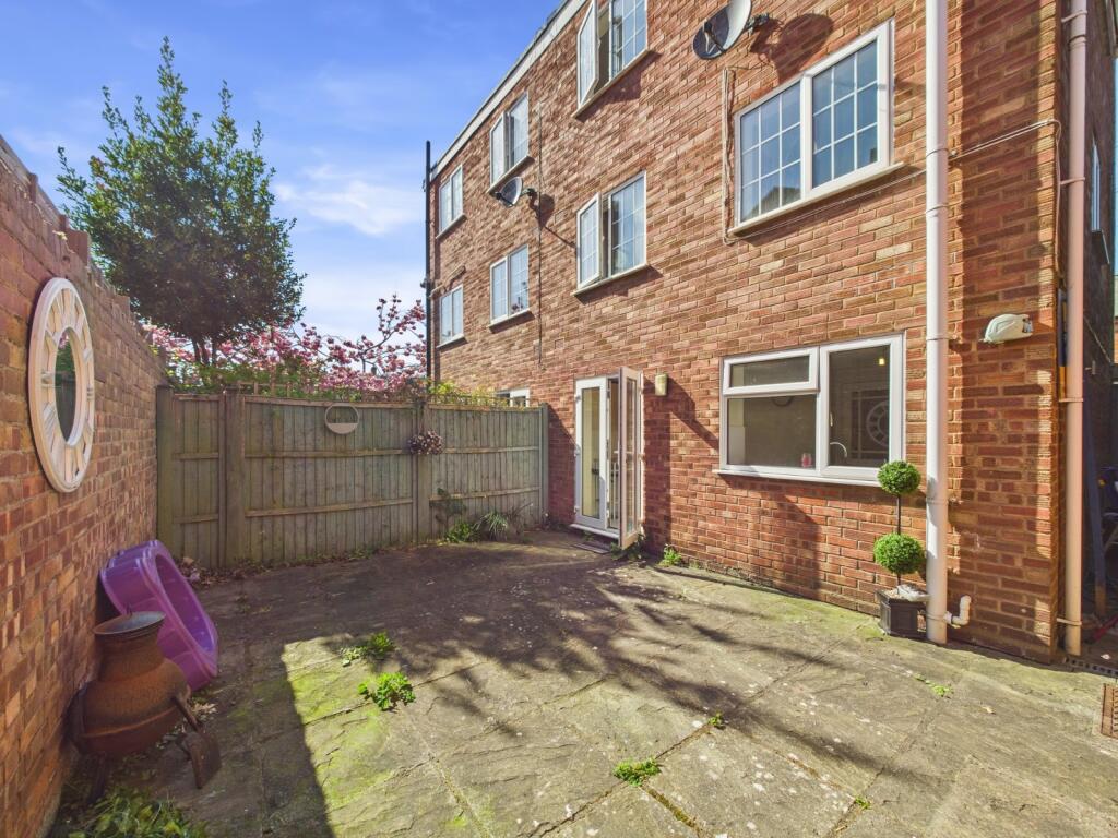 Property photo 8