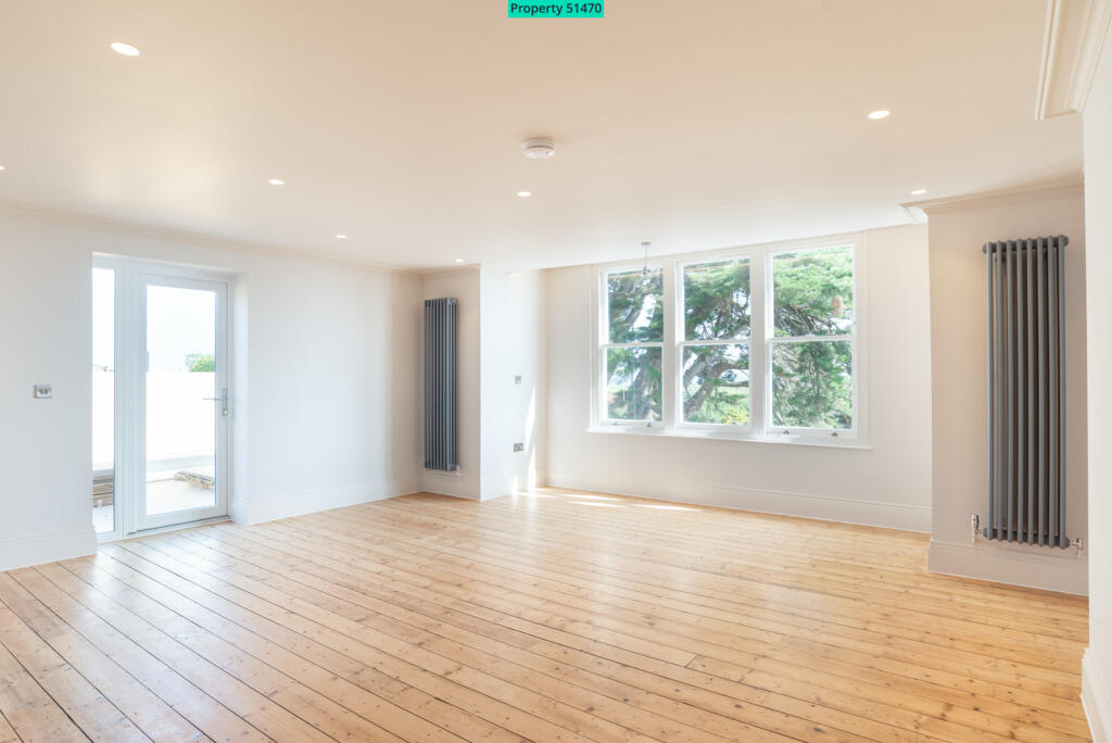 Apartment in Canterbury - More