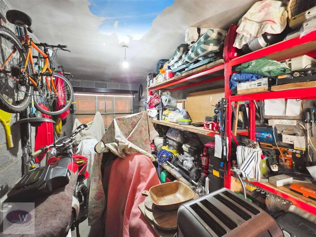 Additional image 31 of Oakleigh View, Baildon, BD17 5TP