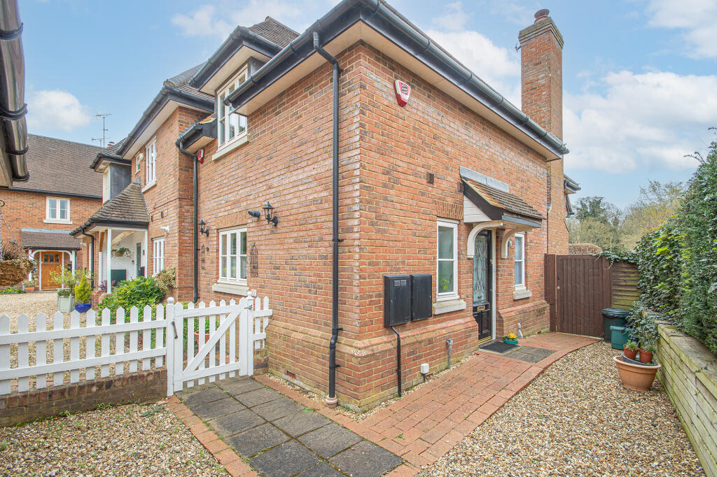 Main image of property: Wendover Drive, Welwyn, Hertfordshire, AL6