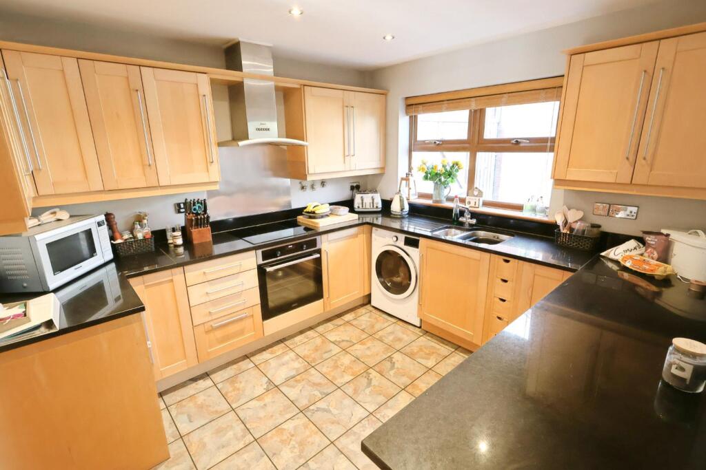 Llys Derwen, Higher Kinnerton, Chester photo 3