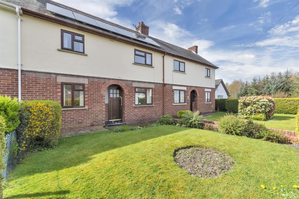 Main image of property: Maes Y Waen, Carrog