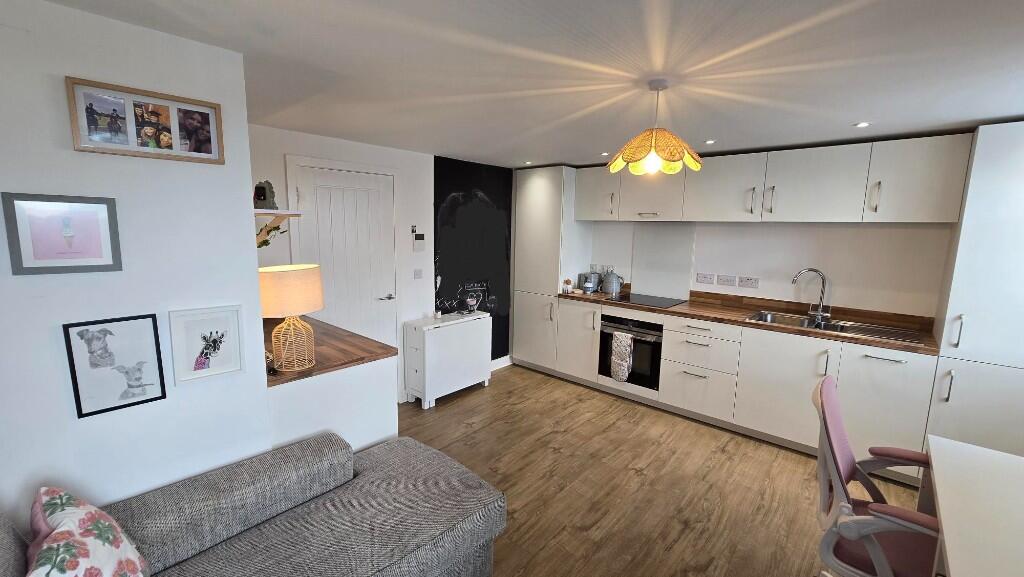 Main image of property: 5 Crown House, Rose Yard, LE8