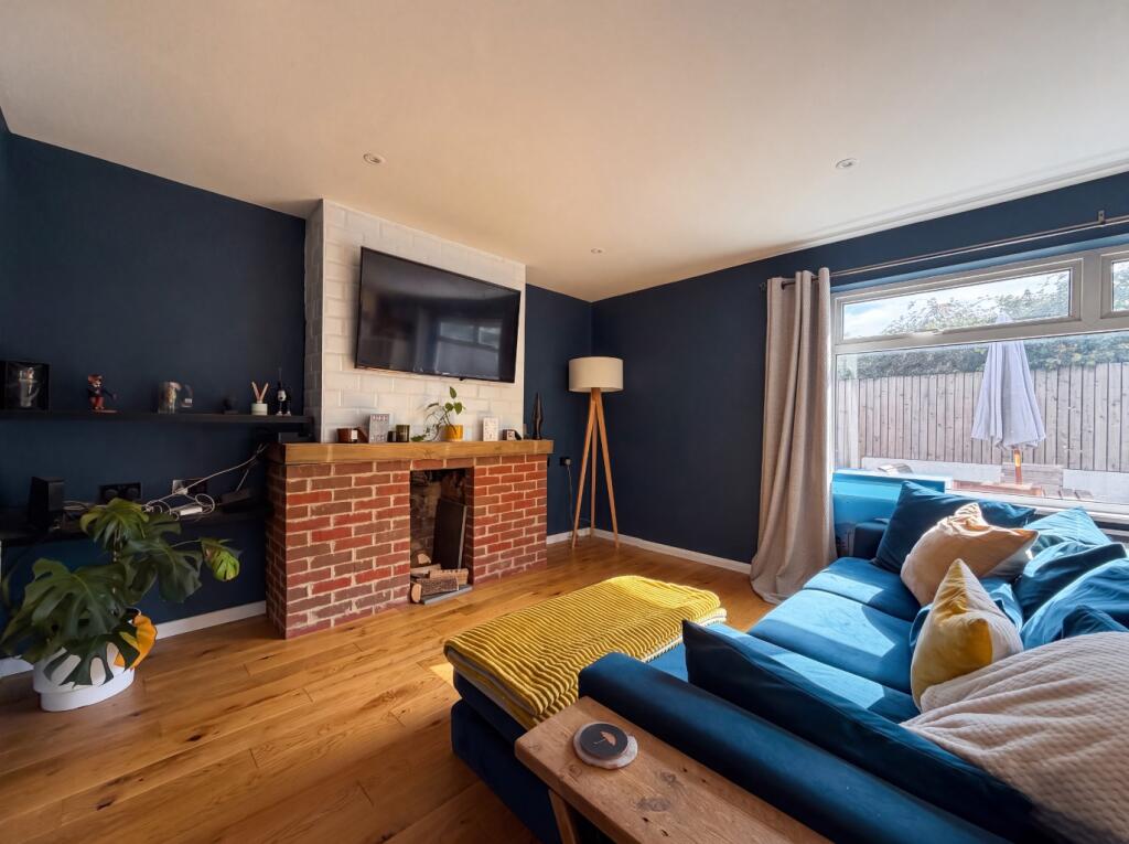 House in Swindon - View 3