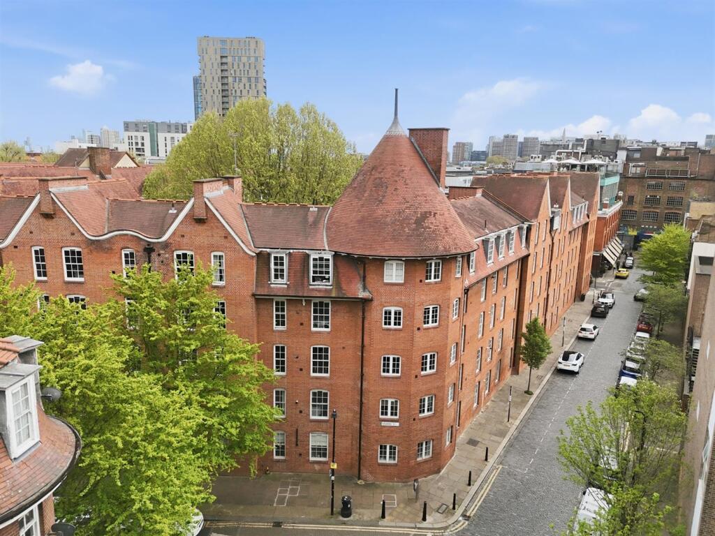 Main image of property: Abingdon House, Arnold Circus, Shoreditch, E2