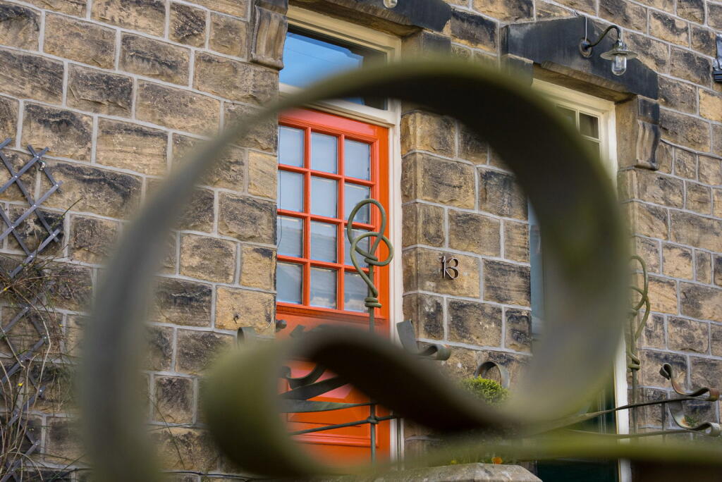 House in Bradford, Ilkley - View 2
