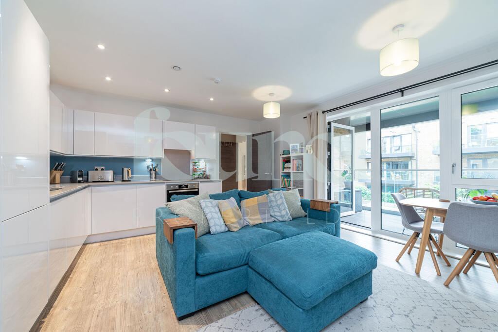 Apartment in Twickenham - View 4
