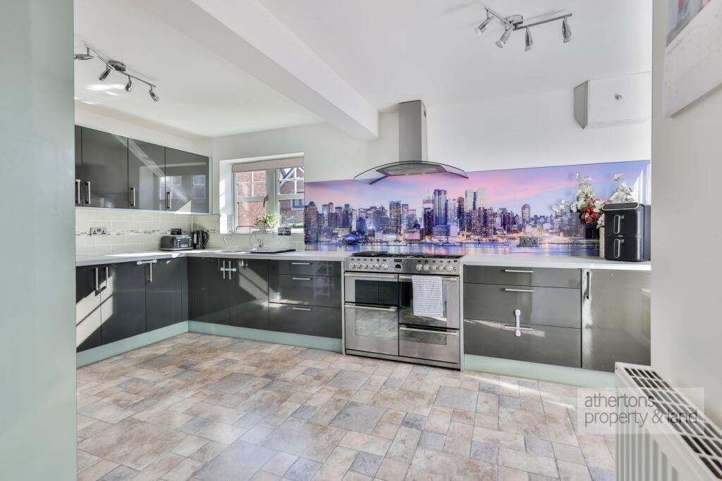House in Hyndburn, Hillock Vale - View 2