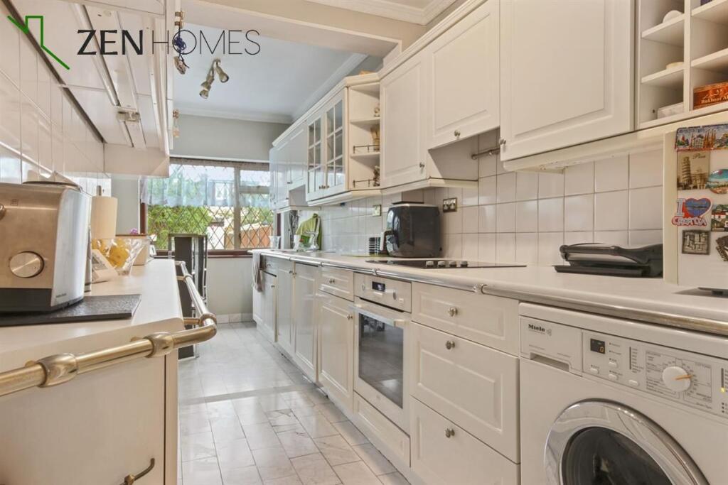 House in London - View 4