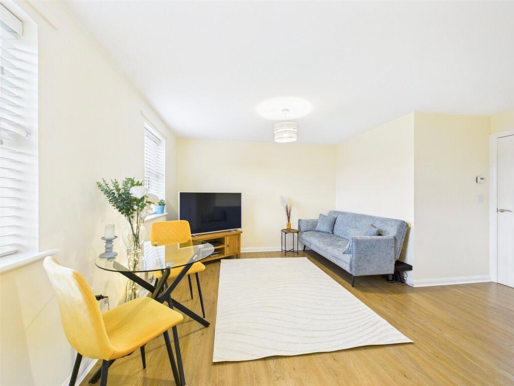 Main image of property: Burroughs Close, Brockworth, Gloucester, Gloucestershire, GL3