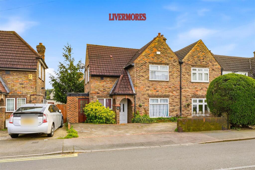Main image of property: Crayford Way, Crayford
