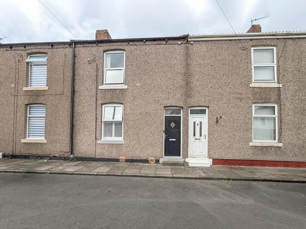 2-bed terraced on Avenue Terrace, Seaton Delaval, Whitley Bay, £130,000
