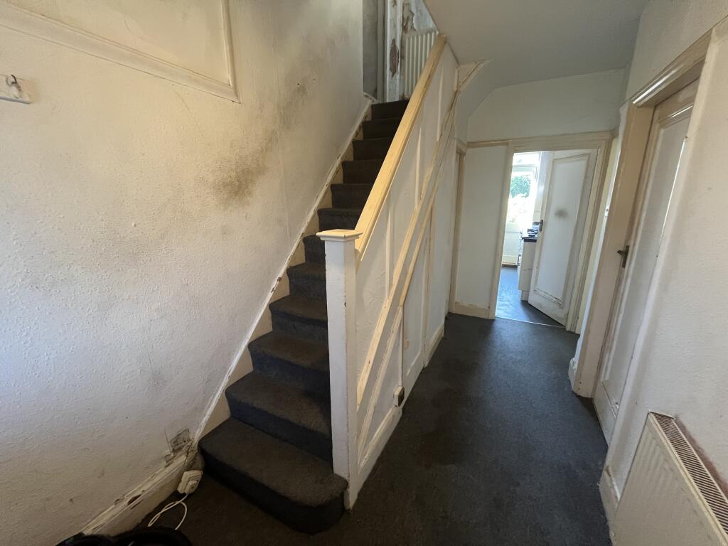256 Hinckley Road, Leicester, Leicestershire LE3 0TL photo 2