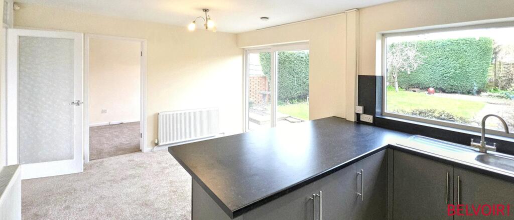 House in Tamworth, Staffordshire - More