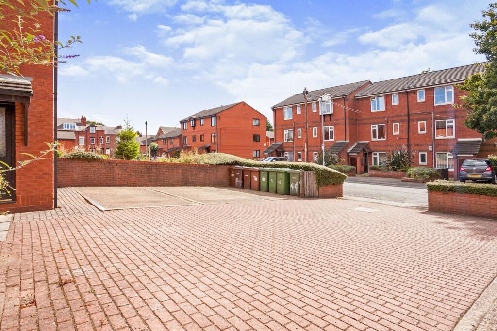 Main image of property: Dickinson Court, WAKEFIELD