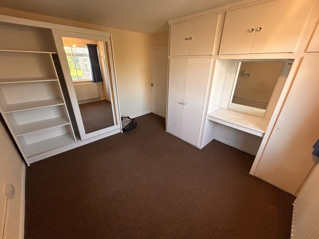 House in Bromham, Bedford - More