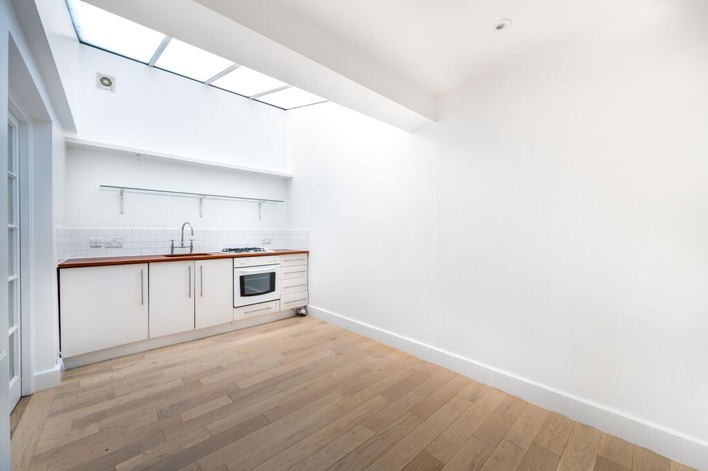 Apartment in London, Kensal Town, Maida Hill - View 2