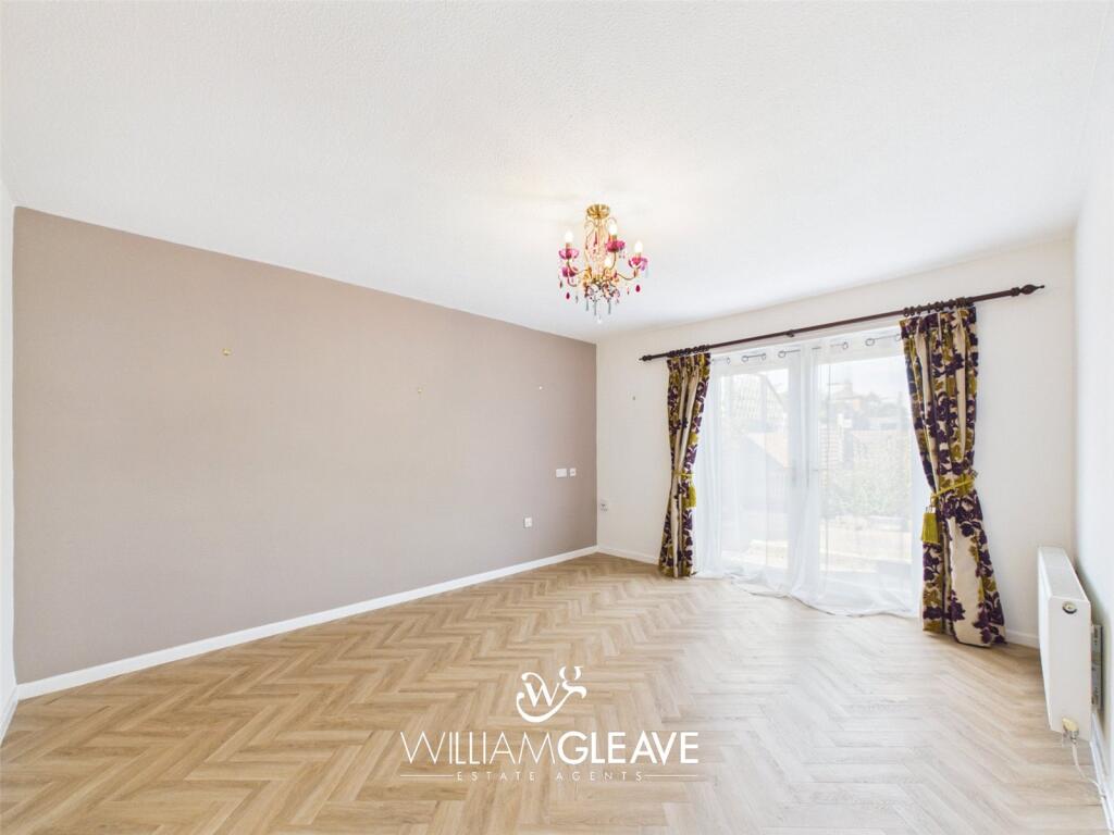 Woodlands Court, Hawarden, Deeside, Flintshire, CH5 photo 4
