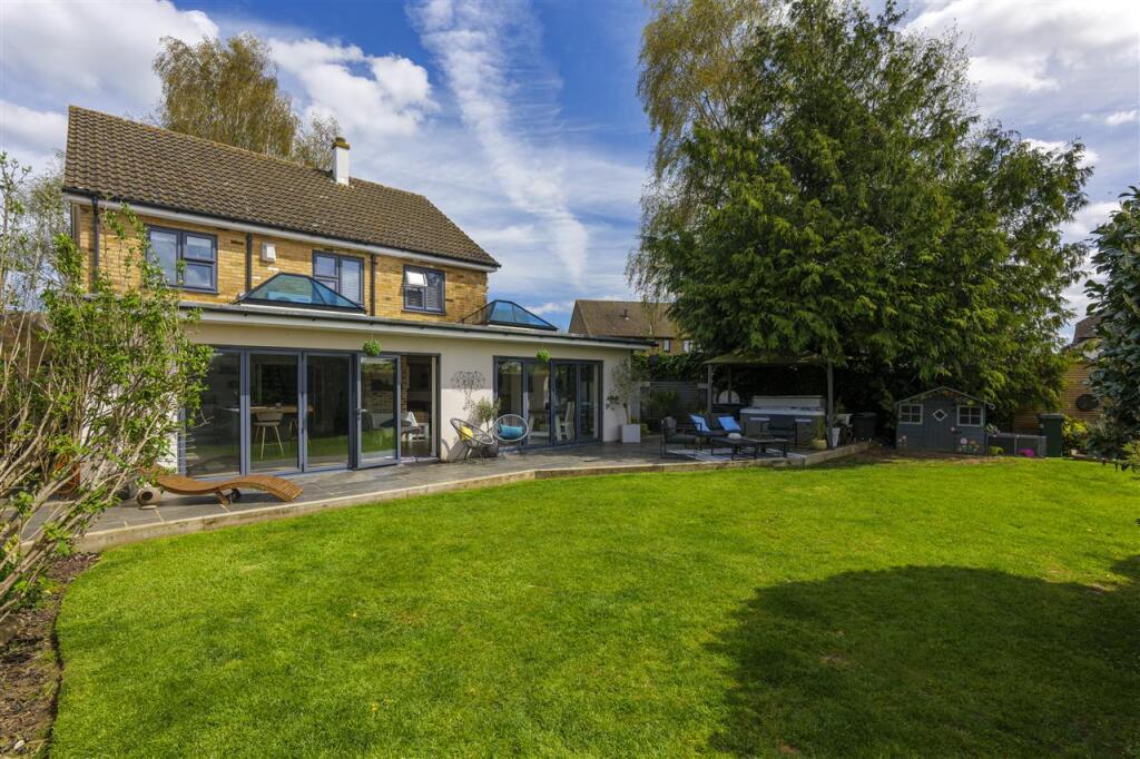 Main image of property: Shearers Close, Grove Green