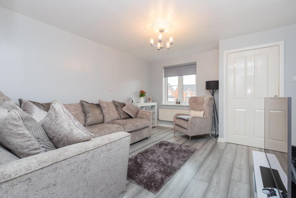 House in Motherwell - More