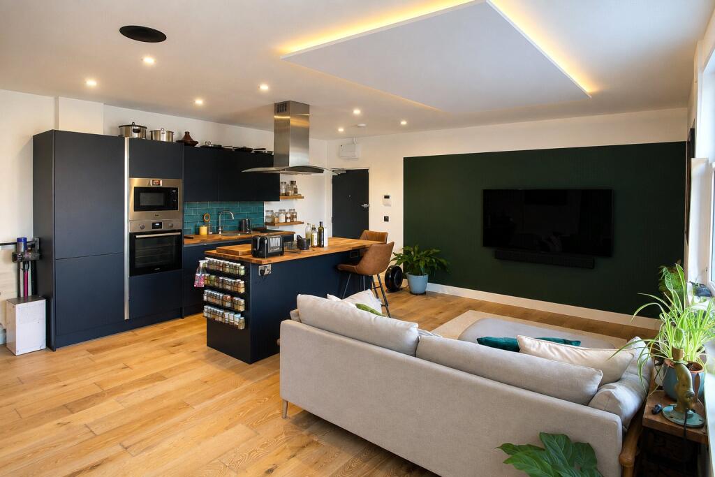 Main image of property: Pelican Lane, Newbury, Berkshire, RG14