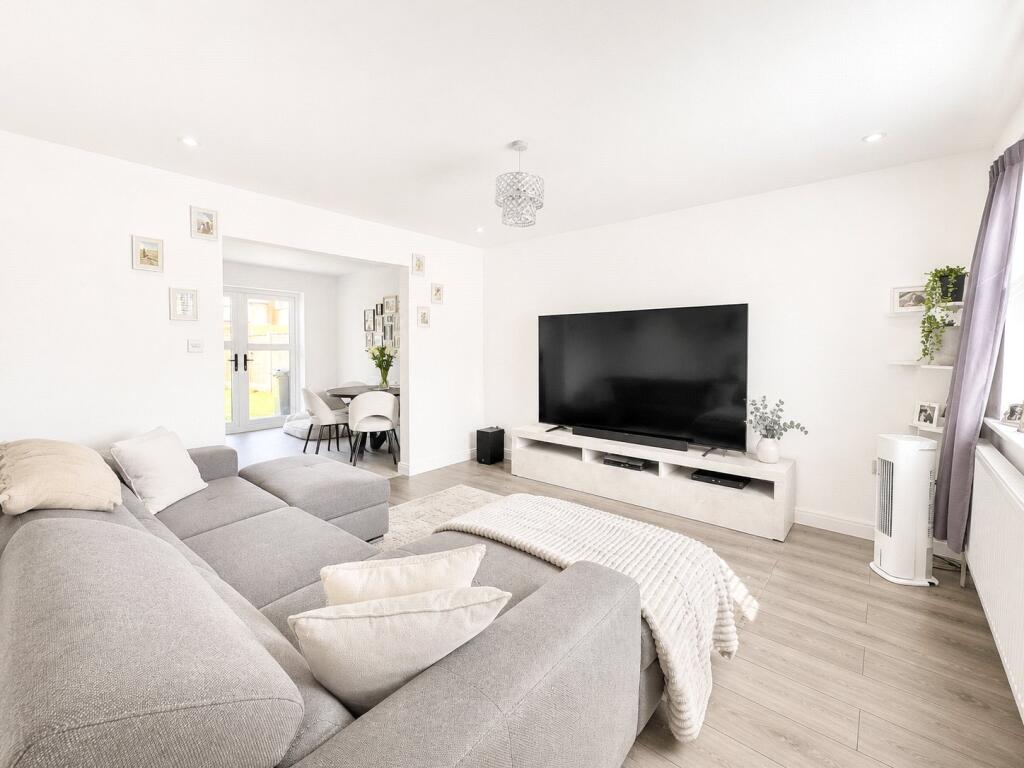 House in Wirral, Thingwall - View 5