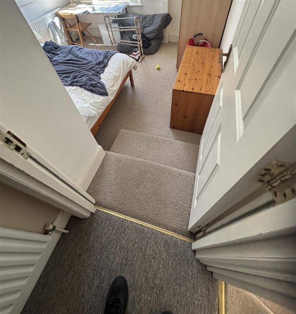 5 bedroom house for rent