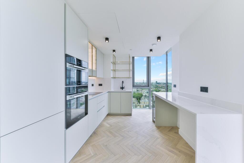 Apartment in London - View 2