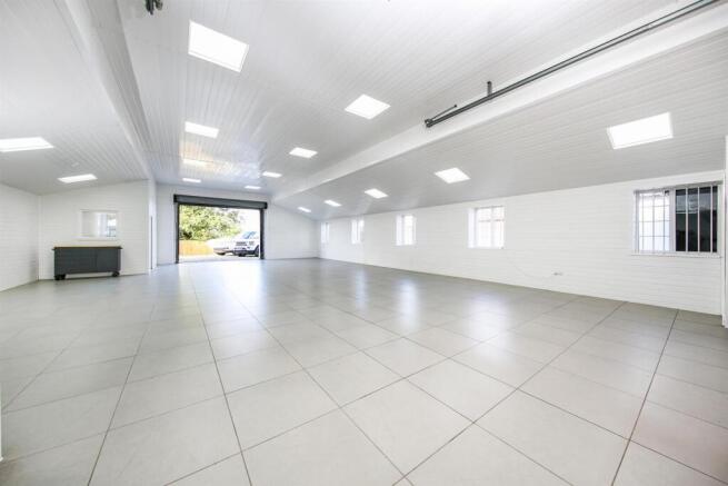 Show Room4.jpg