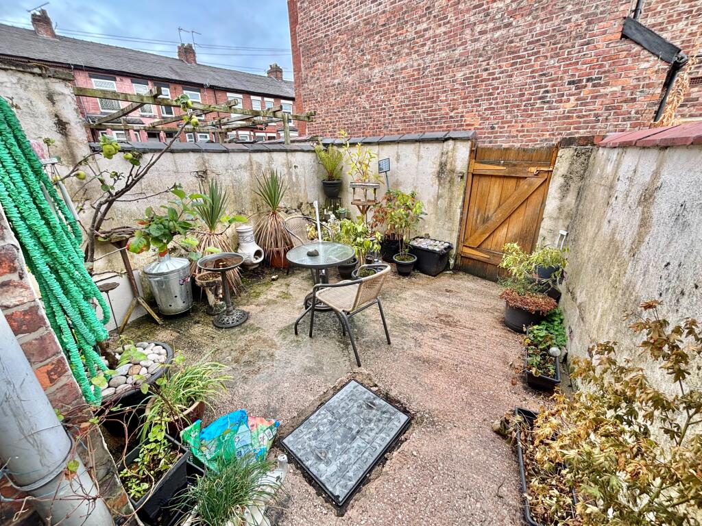 Property photo 11