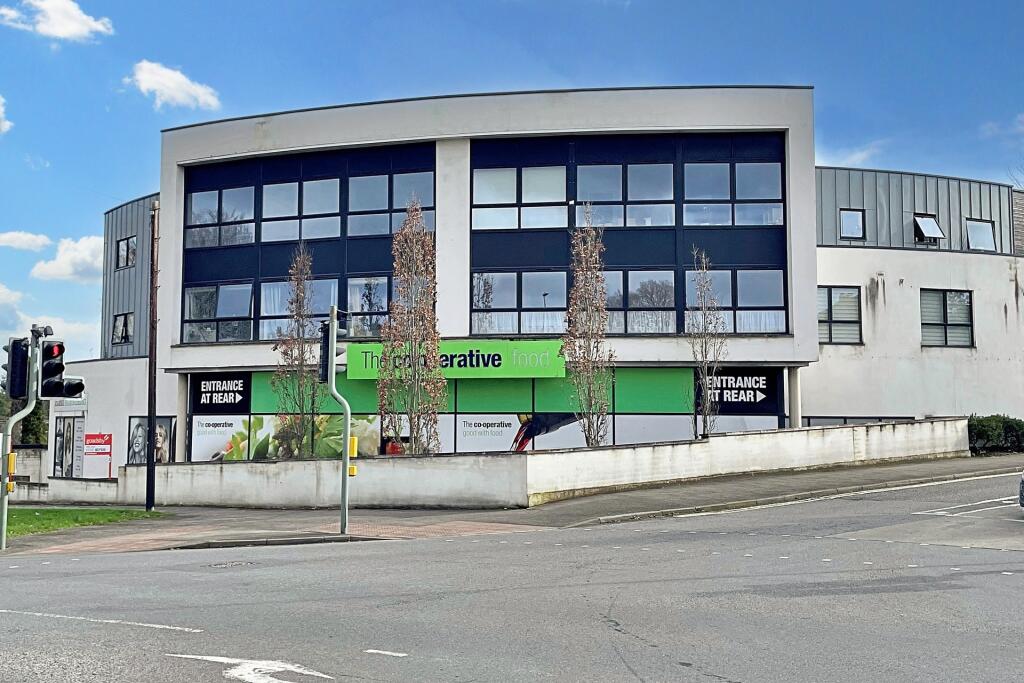 1-bed flat on Verwood, £155,000