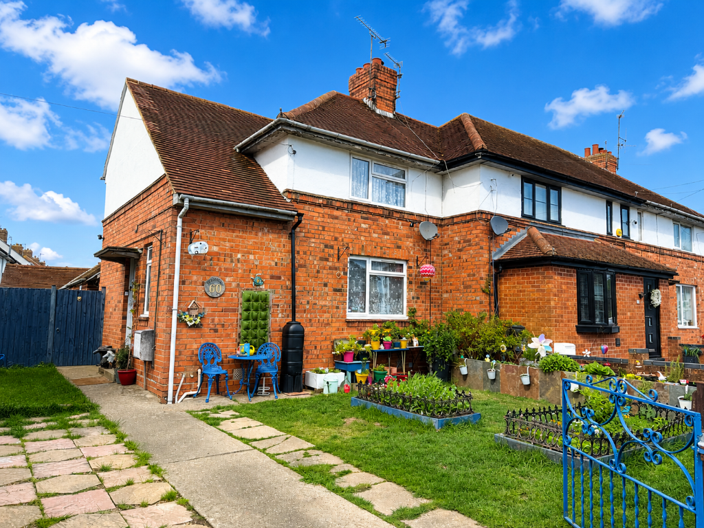 Main image of property: Ridgmont, MK19