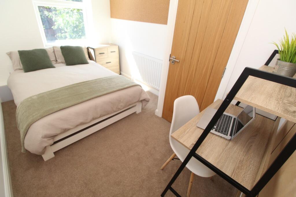 House in Nottingham - View 2