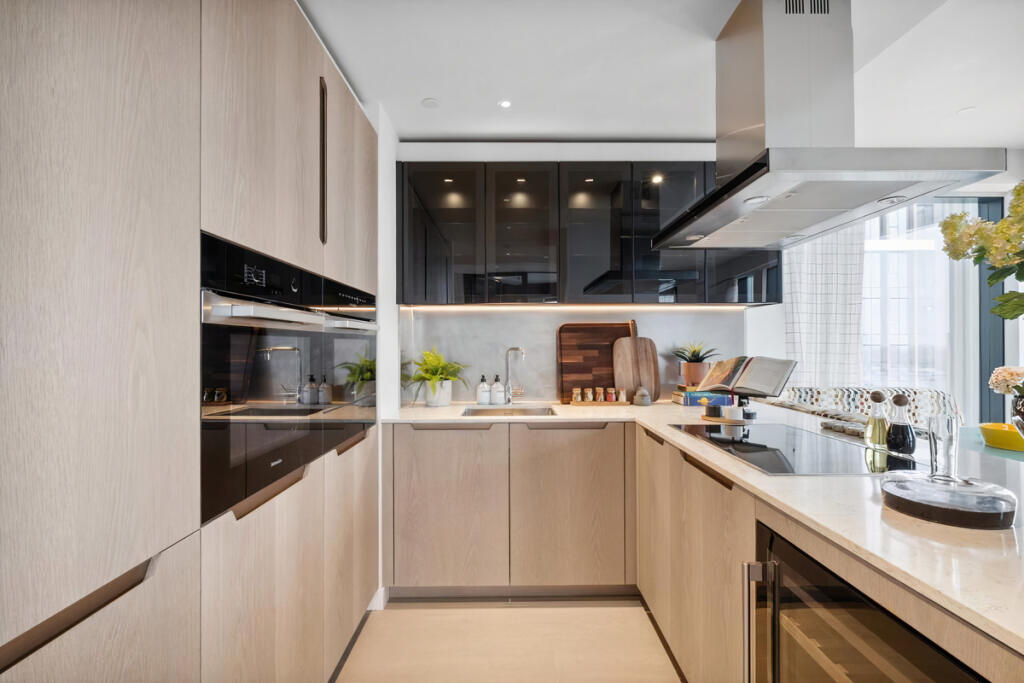 3-bed apartment on 1 Nine Elms Lane, London, SW8, £3,052,000