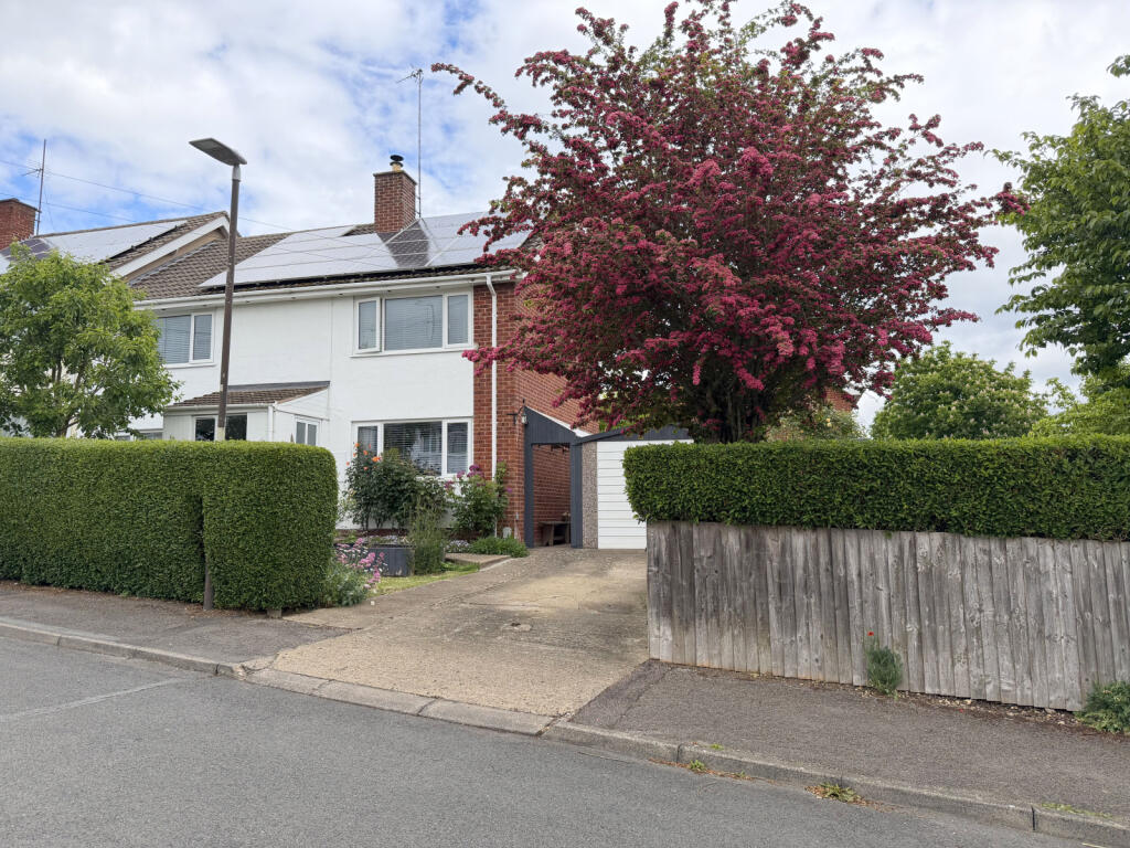 Main image of property: Devonshire Place, Tewkesbury, GL20