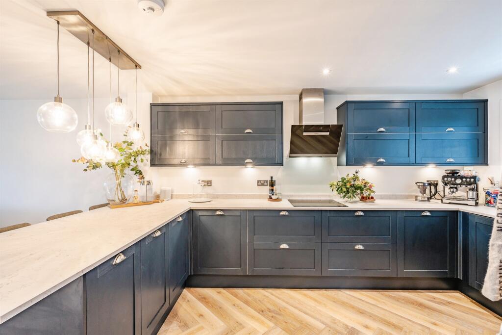 House in Brighton - View 3