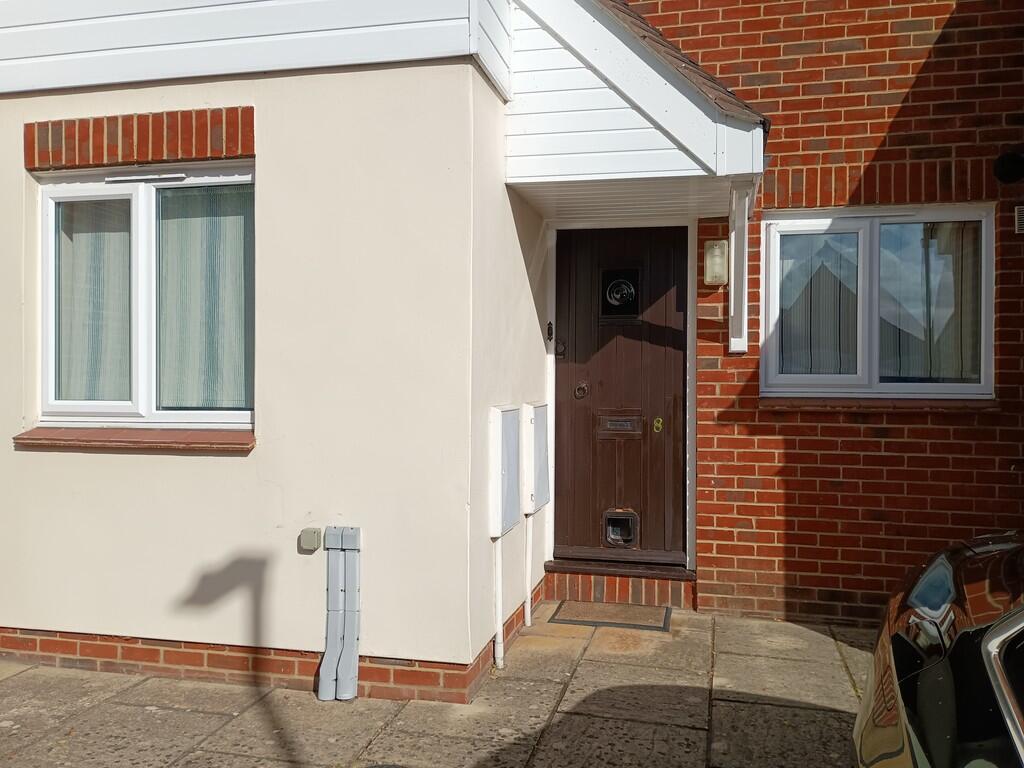 Main image of property: North Quay, Abingdon