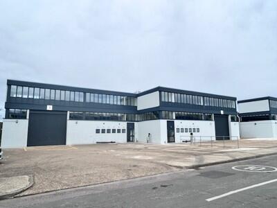 Main image of property: Unit 2 Eldon Way, Biggleswade, Bedfordshire, SG18 8NH