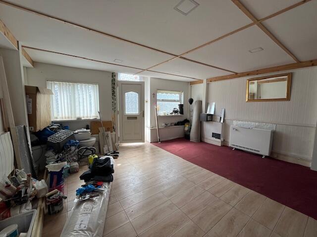 Apartment in Wirral, Liverpool City Region - View 2