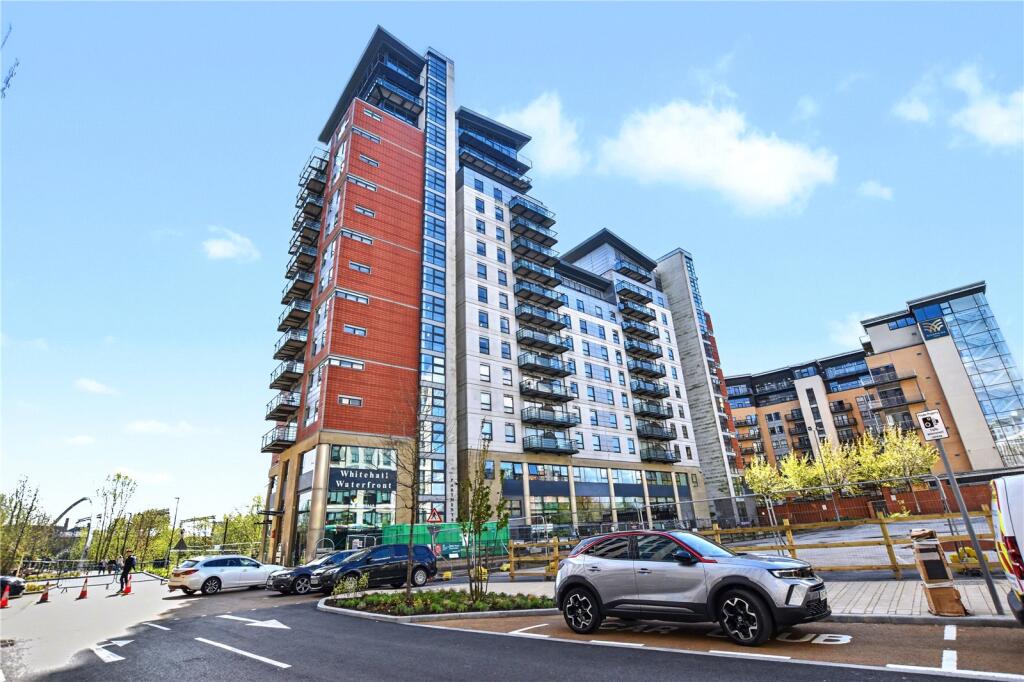 Main image of property: Whitehall Waterfront, 2 Riverside Way, Leeds, West Yorkshire
