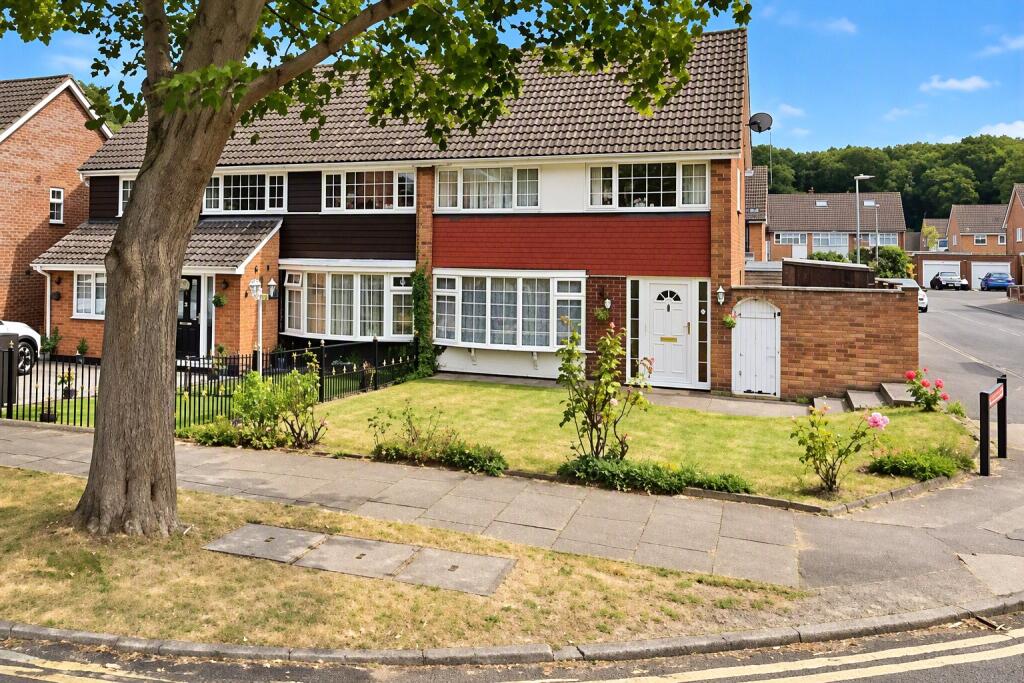 Main image of property: Shephall Way, Stevenage, Hertfordshire, SG2